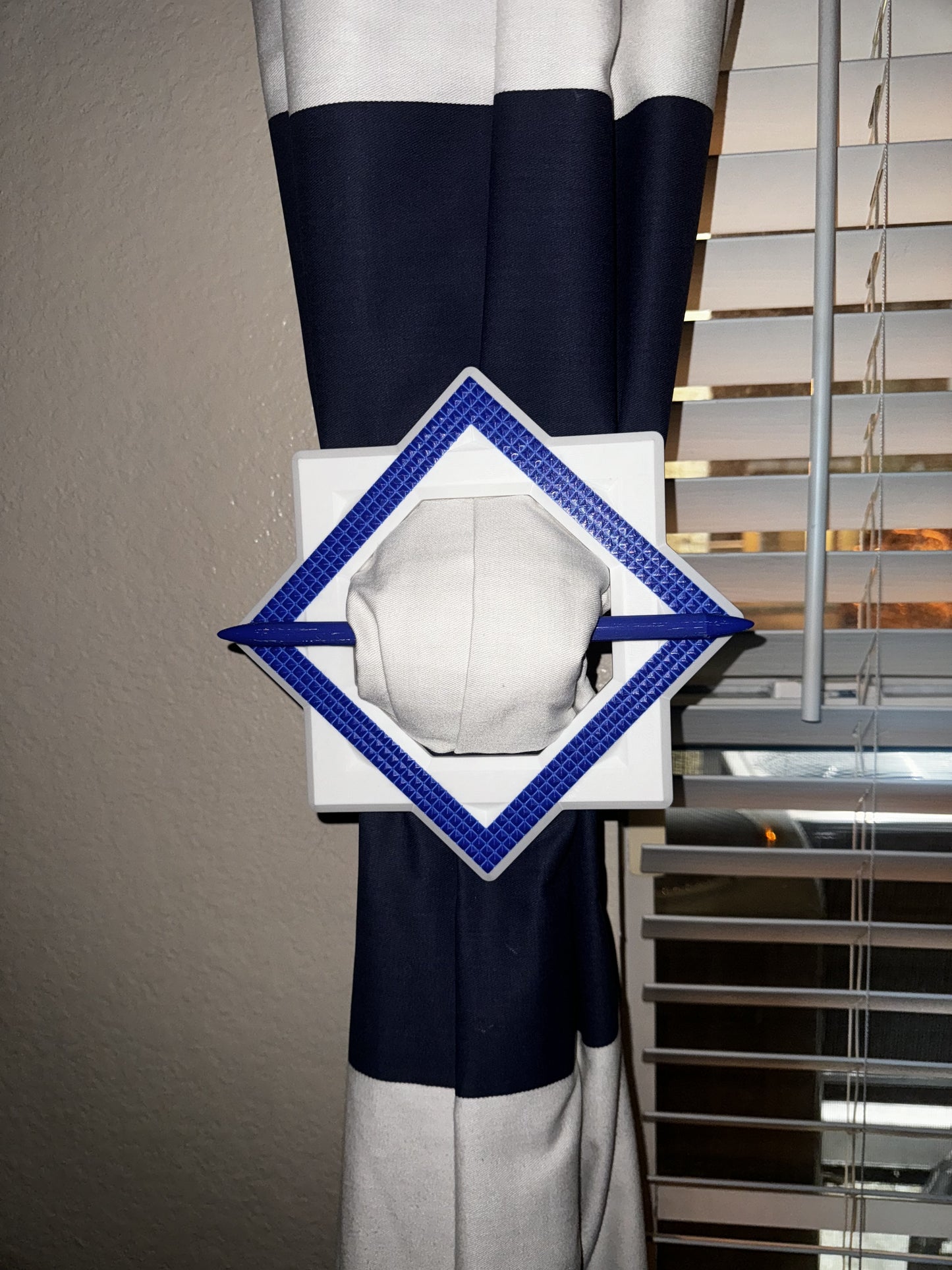 Diamond Curtain Ring